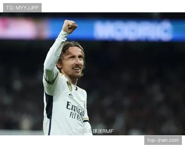 卡马文加能否扛起皇马中场过渡重任：接班莫德里奇与克罗斯的关键能力解析